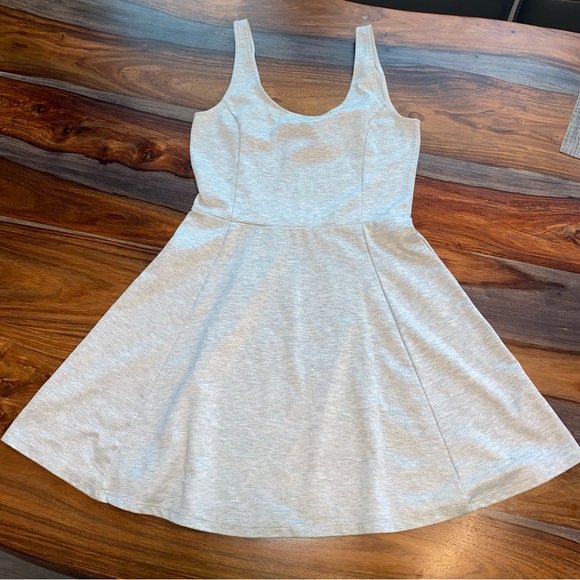Structured Stretch Knit Mini Dress Heather Gray Grey Women’s 6 A-Line Flare EUC - Picture 8 of 8